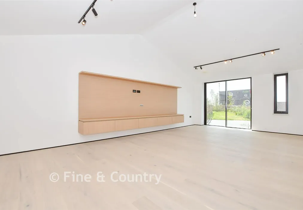 TV Room - Hartdene Barns, Hartfield Road, Cowden, Kent - Wards of Kent