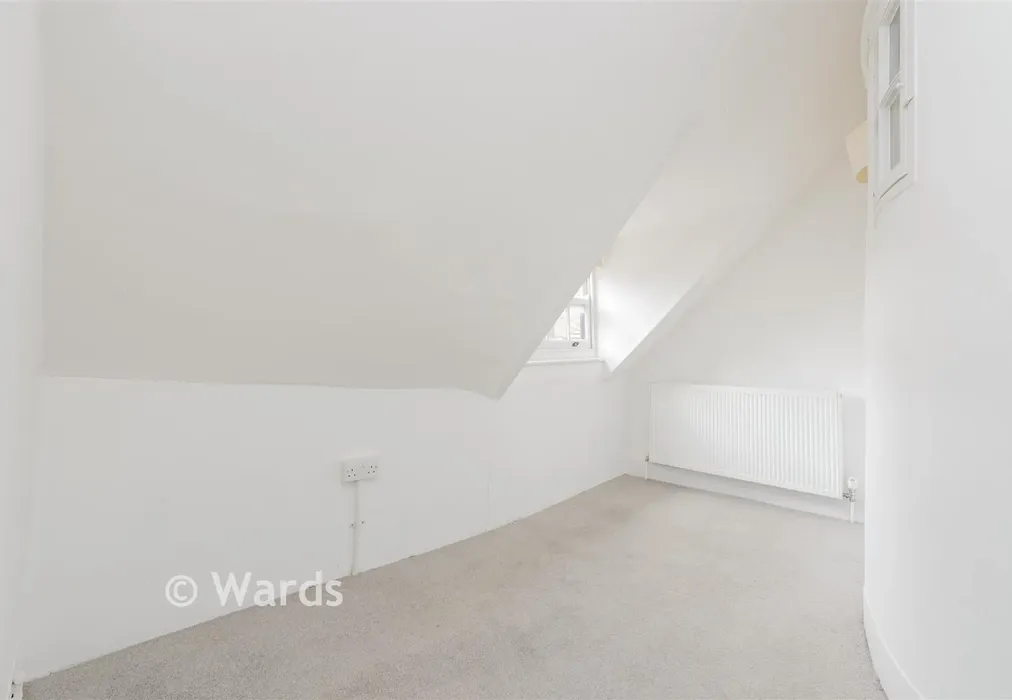 Bedroom 4 - Eastgate Terrace, Rochester, Kent - Wards of Kent