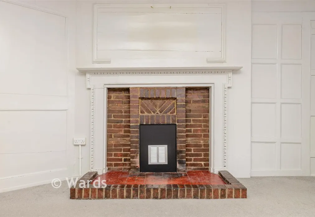 Internal Feature - Eastgate Terrace, Rochester, Kent - Wards of Kent