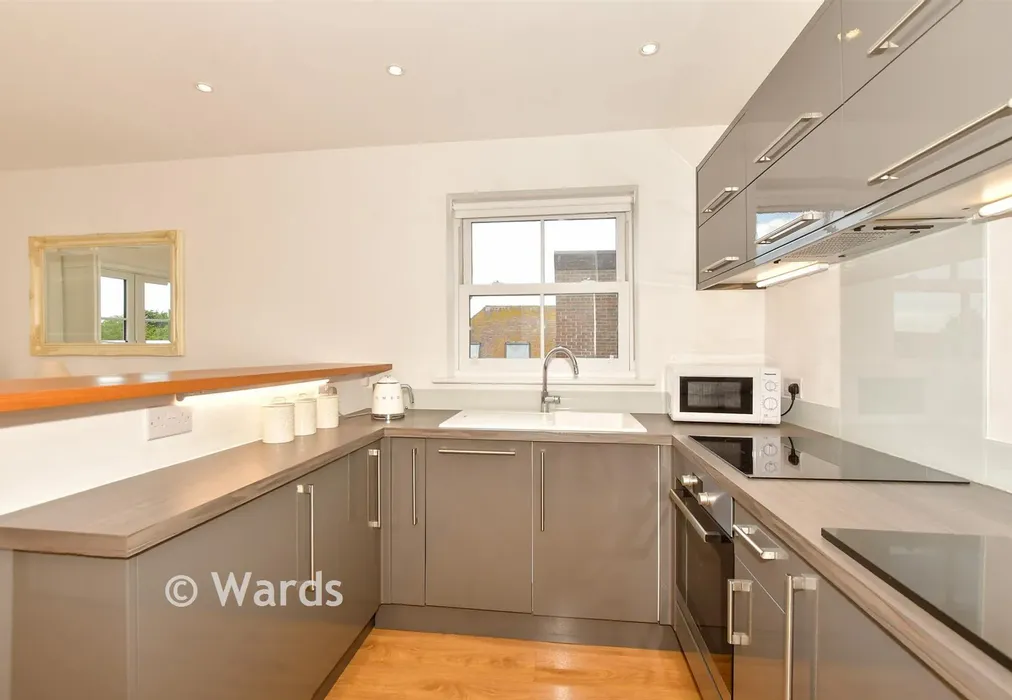 Lounge/Diner/ Kitchen - Chapel Street, Hythe, Kent - Wards of Kent