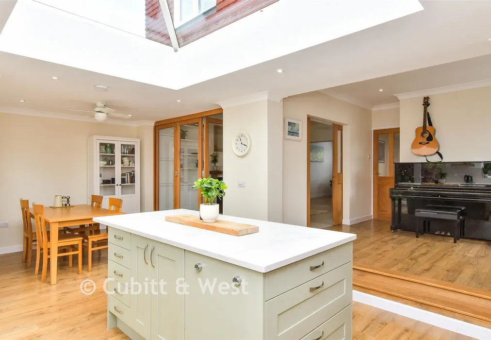 Kitchen/ Dining Area - Selhurst Road, Woodingdean, East Sussex - Wards of Kent