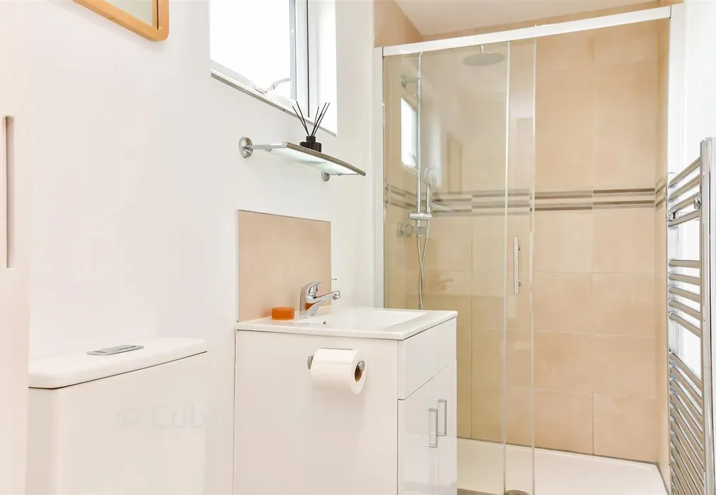 Shower Room - Selhurst Road, Woodingdean, East Sussex - Wards of Kent