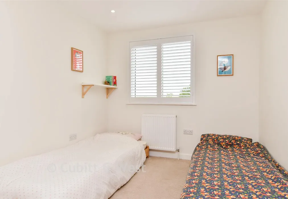 Bedroom 3 - Selhurst Road, Woodingdean, East Sussex - Wards of Kent