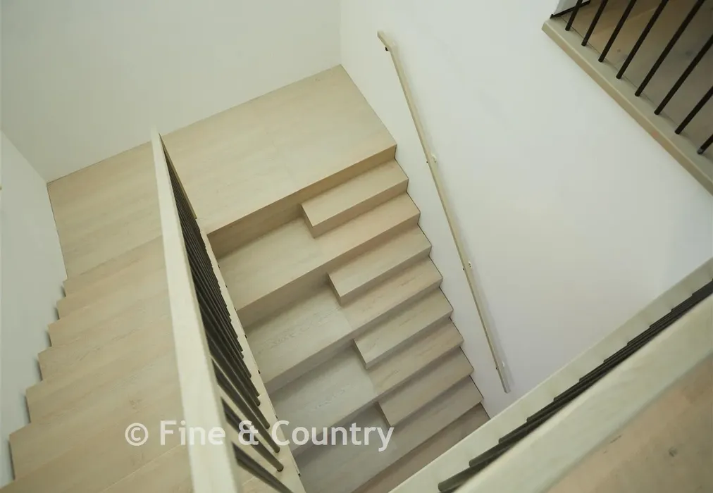 Internal Lifestyle - Hartdene Barns, Hartfield Road, Cowden, Kent - Wards of Kent