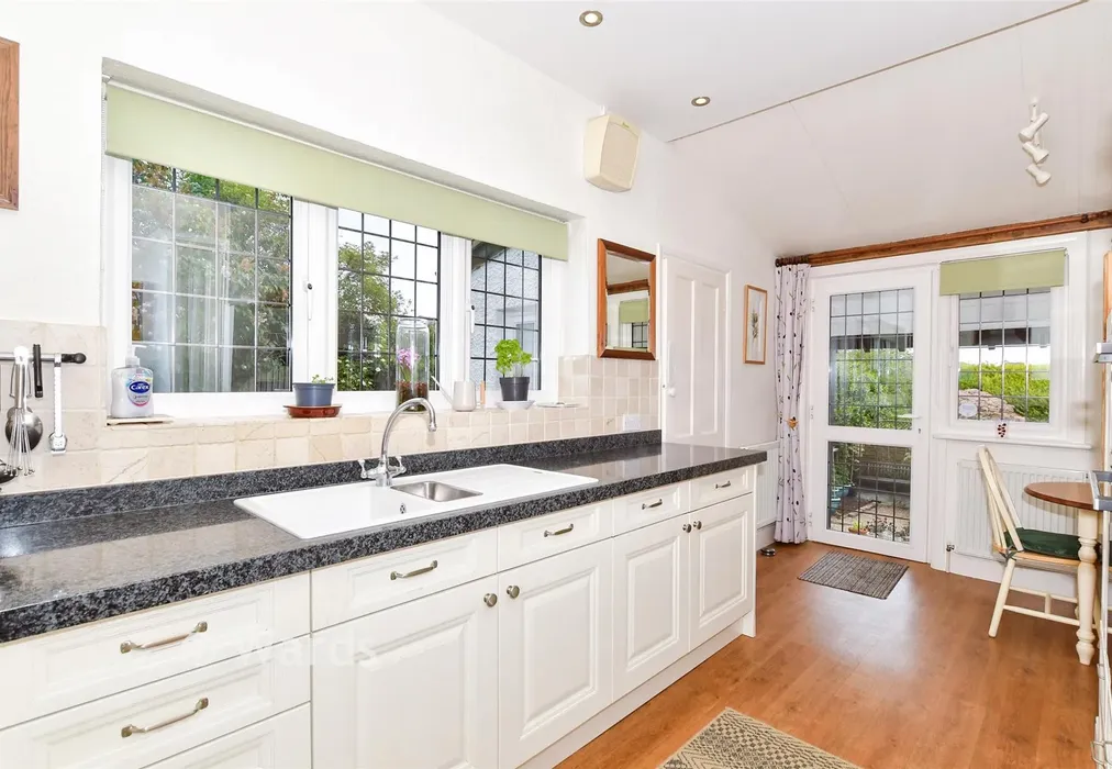 Kitchen - The Street, Bearsted, Maidstone, Kent - Wards of Kent