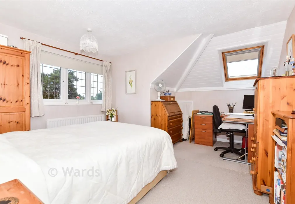 Bedroom 2 - The Street, Bearsted, Maidstone, Kent - Wards of Kent