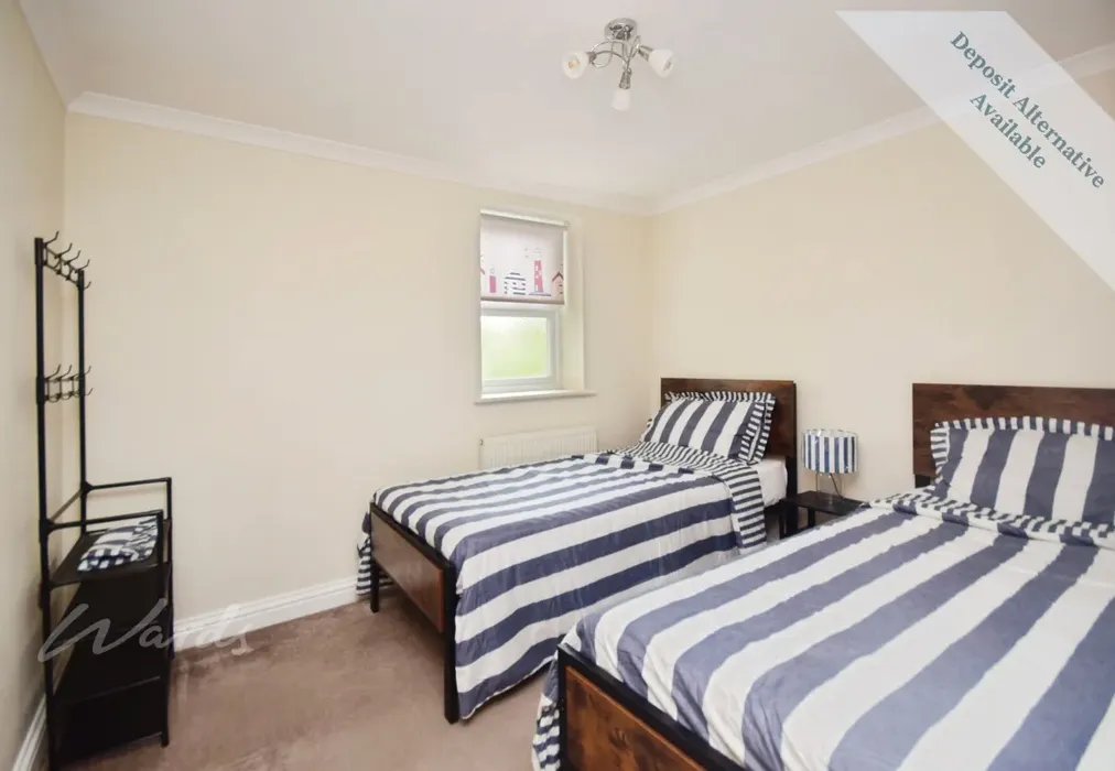 Bedroom 2 - Newmans Close Hythe CT21 - Wards of Kent