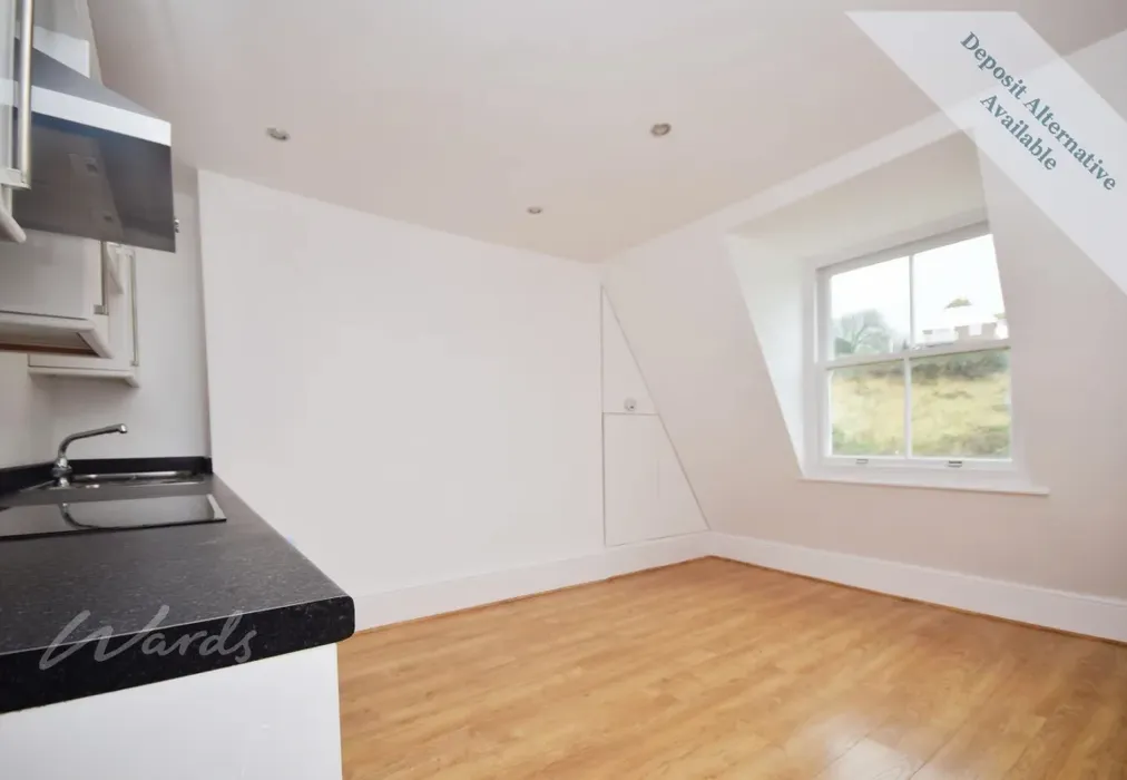 Open Plan Living - Marine Parade Folkestone CT20 - Wards of Kent