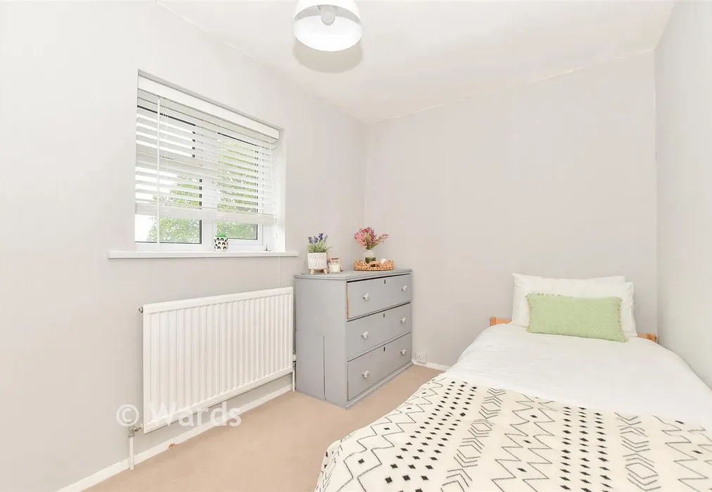 Bedroom 3 - Sparkes Wood Avenue, Rolvenden, Cranbrook, Kent - Wards of Kent