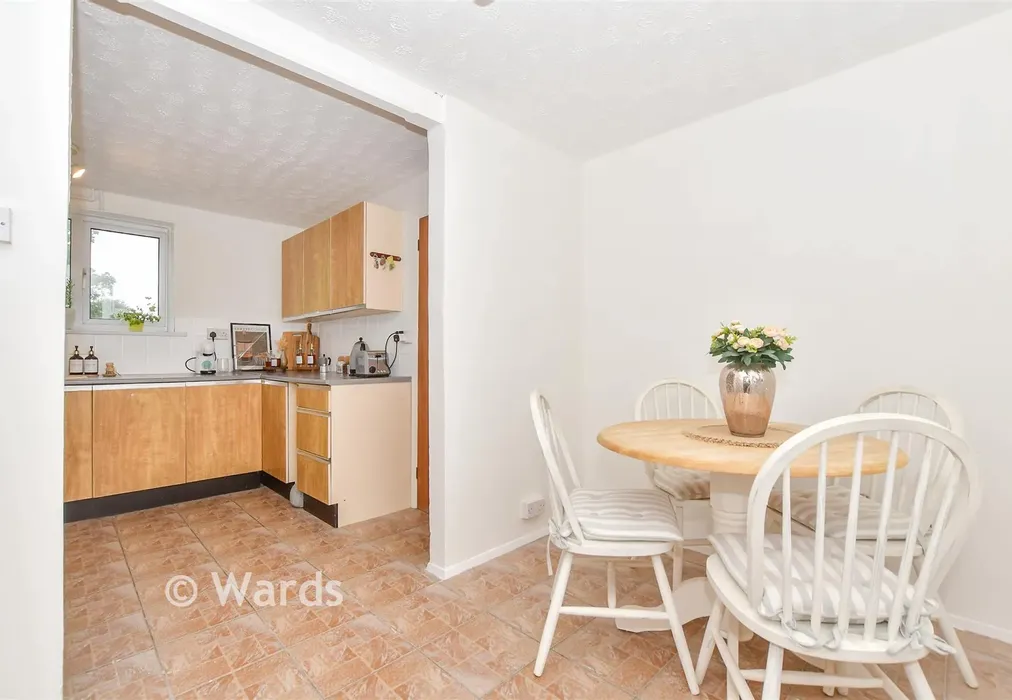 Dining Area - Sparkes Wood Avenue, Rolvenden, Cranbrook, Kent - Wards of Kent