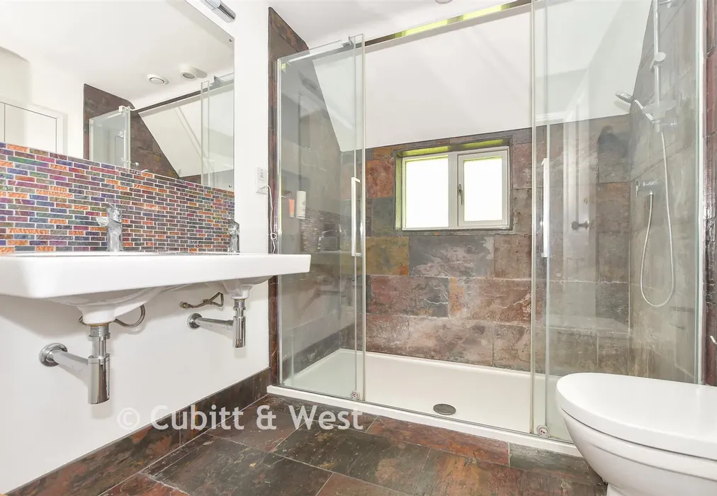 En-Suite Shower Room - Ranscombe Lane, Glynde, East Sussex - Wards of Kent