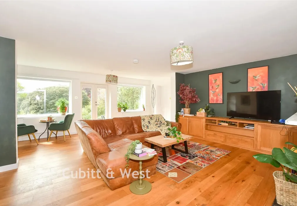 Living Room - Ranscombe Lane, Glynde, East Sussex - Wards of Kent