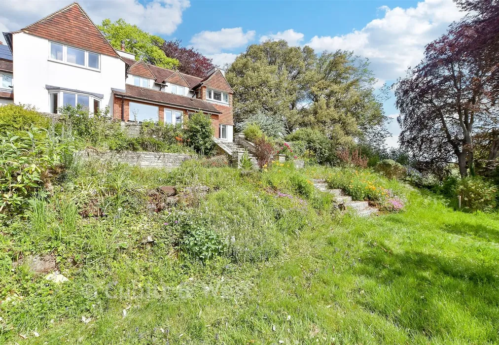 Rear Garden - Ranscombe Lane, Glynde, East Sussex - Wards of Kent