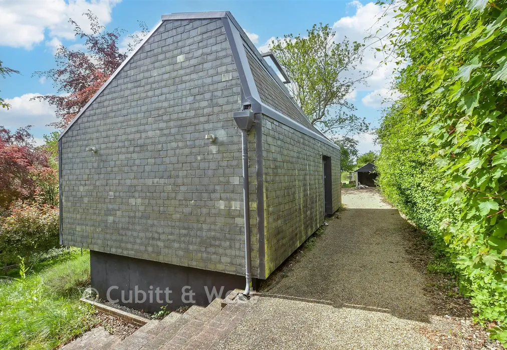 Workshop/Outbuildings - Ranscombe Lane, Glynde, East Sussex - Wards of Kent