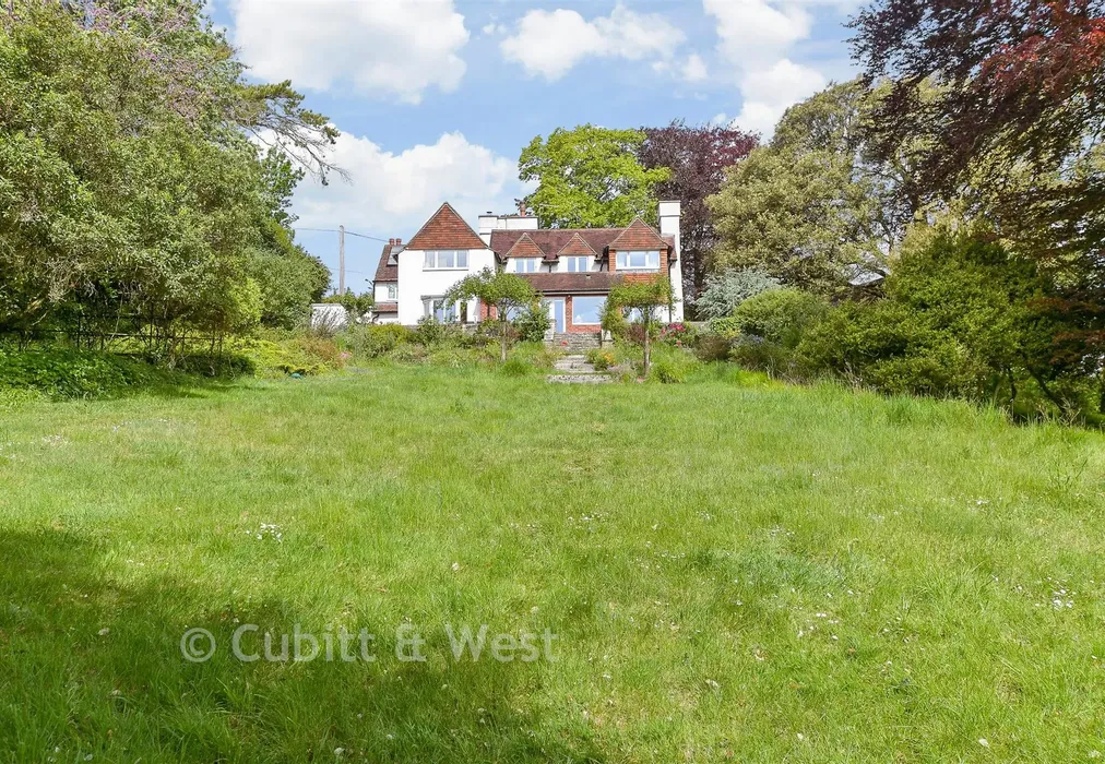 Rear Garden - Ranscombe Lane, Glynde, East Sussex - Wards of Kent