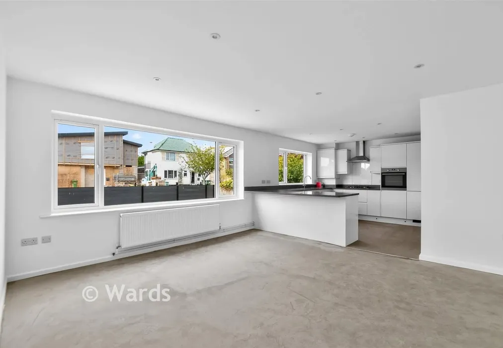Lounge/Kitchen - Dunes Road, Greatstone, Kent - Wards of Kent