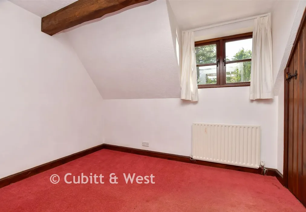 Bedroom 5 - Sycamore Close, Fetcham, Surrey - Wards of Kent