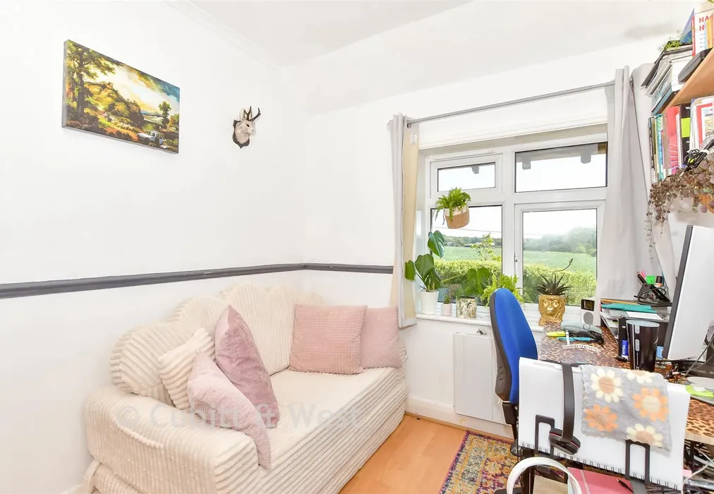 Bedroom 2 - Council Cottages, Warningcamp, West Sussex - Wards of Kent