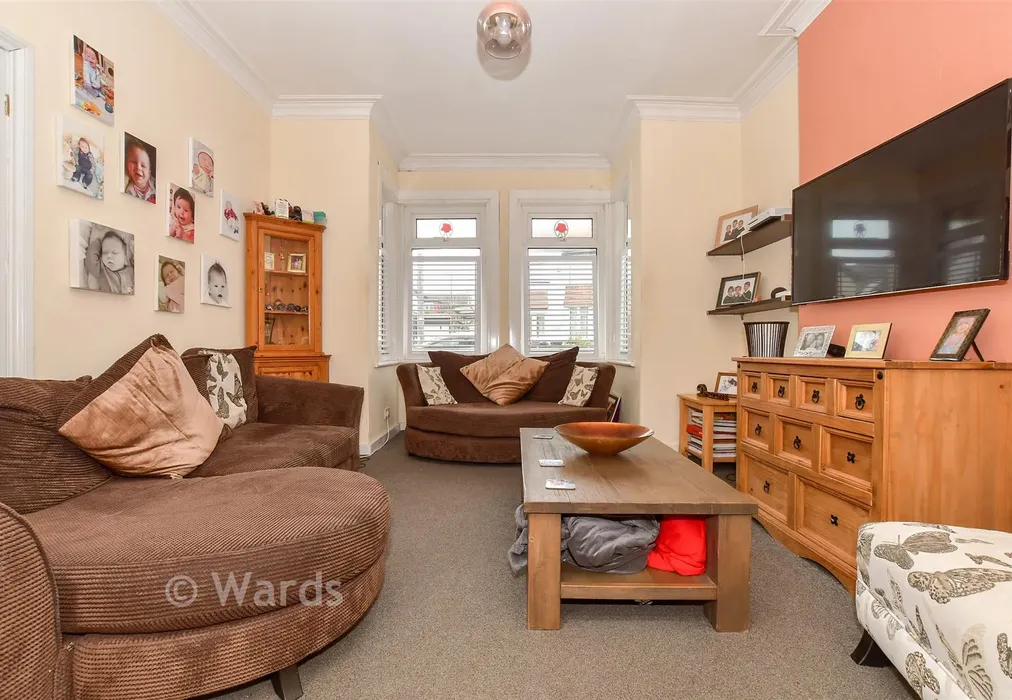 Lounge - Bournemouth Drive, Herne Bay - Wards of Kent