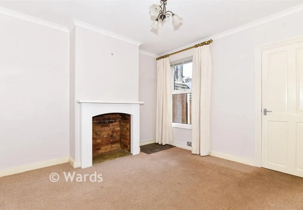 Dining Room - Tonbridge Road, Maidstone, Kent - Wards of Kent