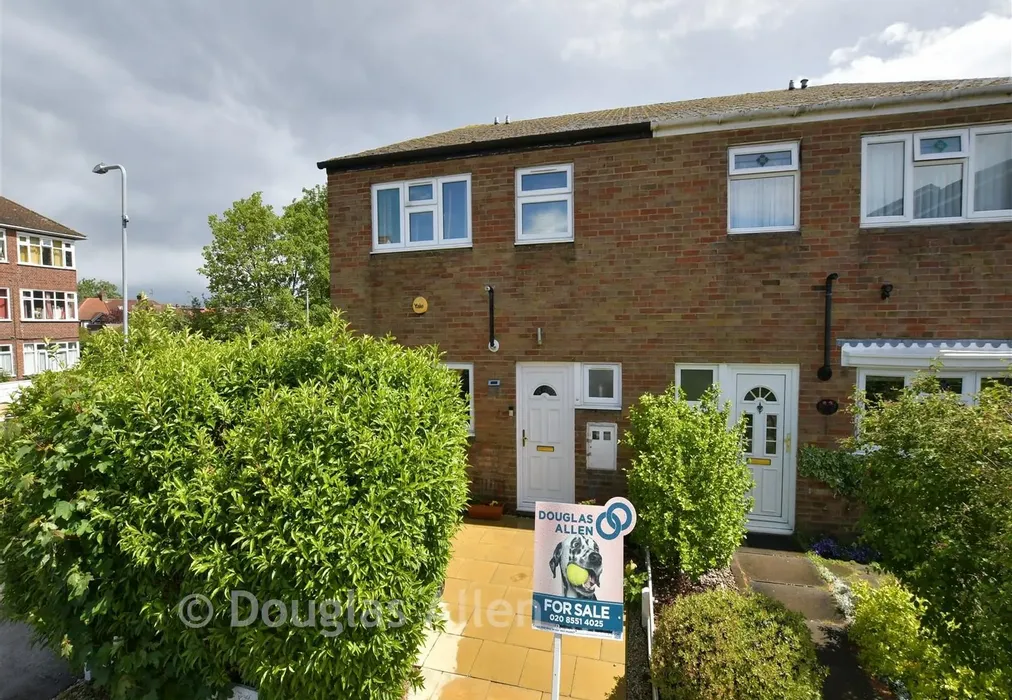 External (Brochure) (Original) - Pershore Close, Ilford, Essex - Wards of Kent