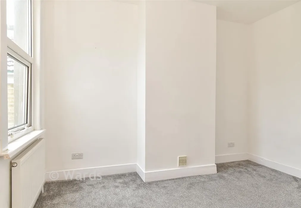 Bedroom 2 - Gordon Road, Strood, Rochester, Kent - Wards of Kent