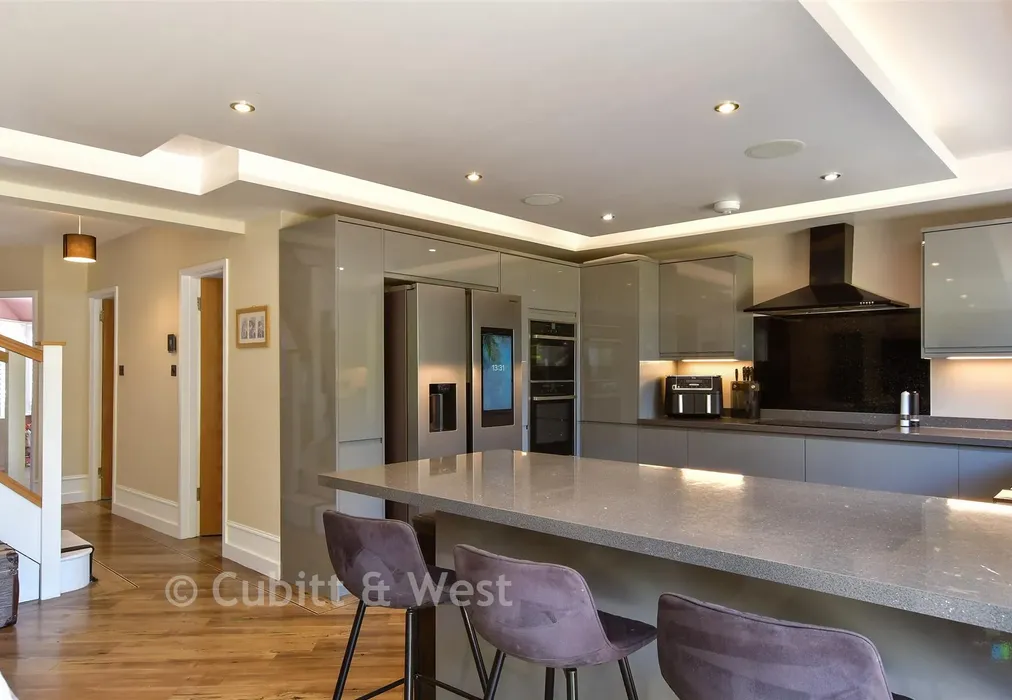 Kitchen/ Dining Room - Berriedale Drive, Sompting, West Sussex - Wards of Kent