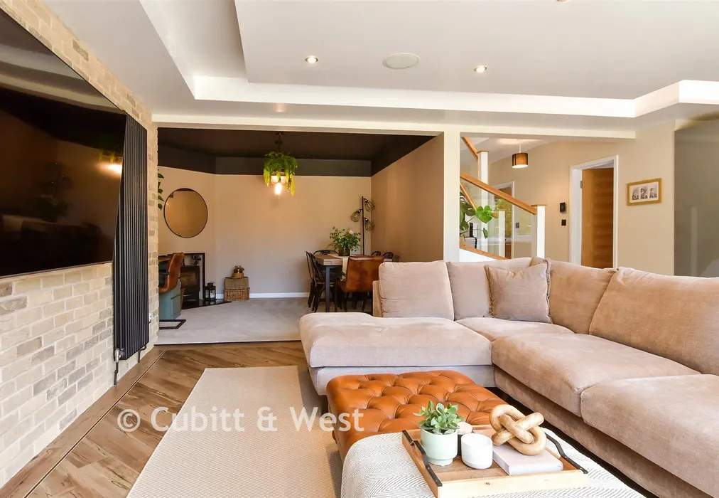 Kitchen/ Dining Room - Berriedale Drive, Sompting, West Sussex - Wards of Kent