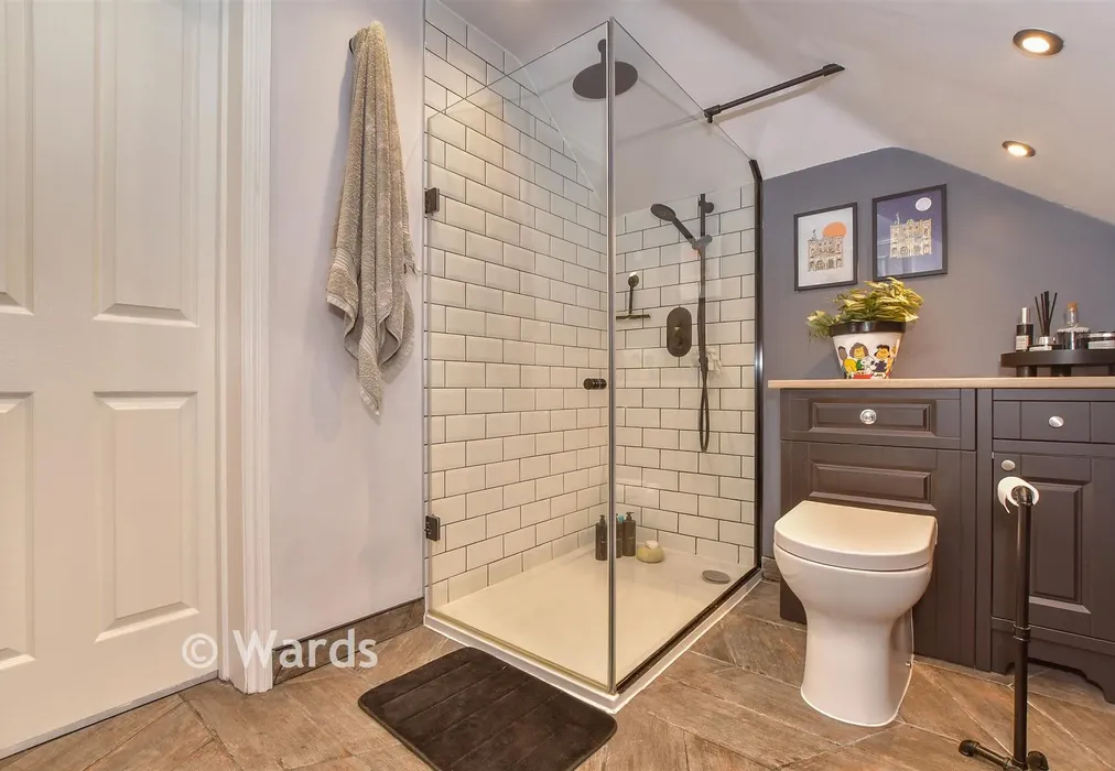 Bath/Shower Room - Lower Road, Woodchurch, Kent - Wards of Kent
