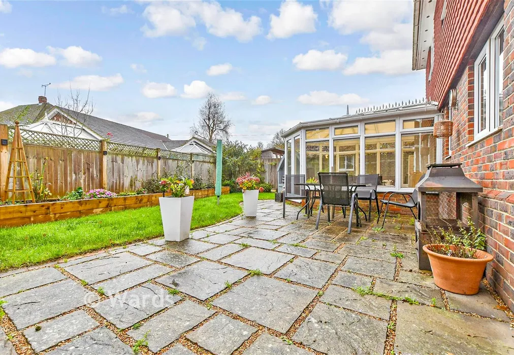 Patio / Decking - Lower Road, Woodchurch, Kent - Wards of Kent