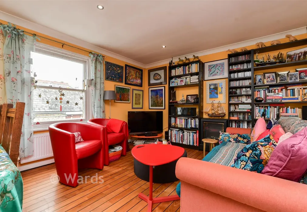 Lounge - Addington Street, Ramsgate, Kent - Wards of Kent