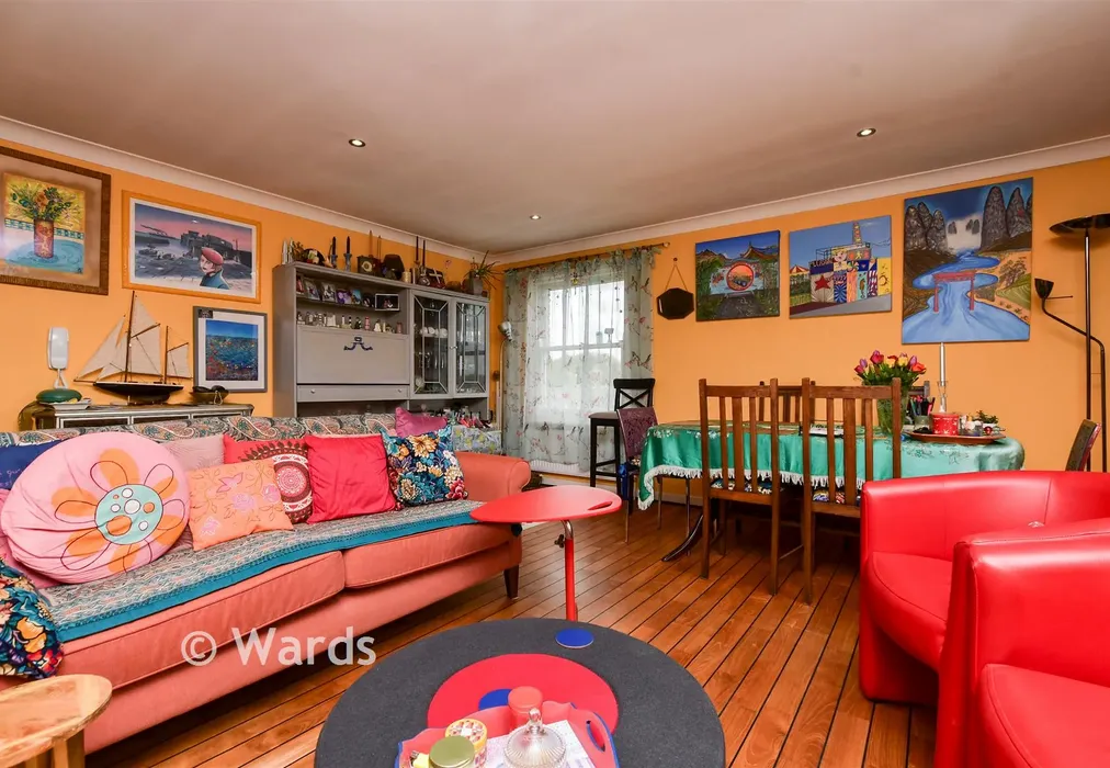 Lounge - Addington Street, Ramsgate, Kent - Wards of Kent