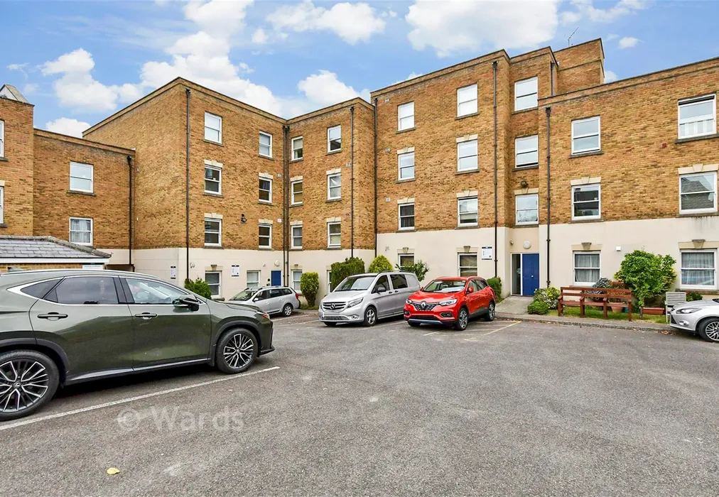 Driveway/Parking. - Addington Street, Ramsgate, Kent - Wards of Kent