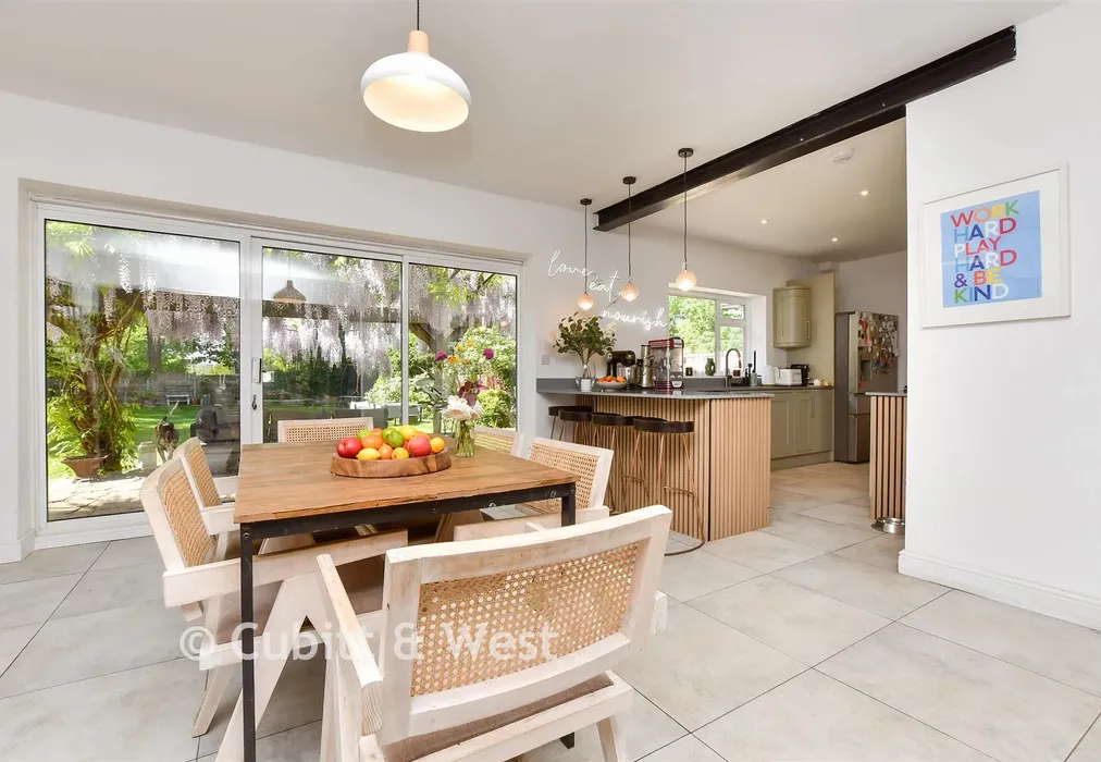 Kitchen/Dining Area - Randalls Road, Leatherhead, Surrey - Wards of Kent