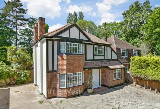 Randalls Road, Leatherhead, Surrey - Wards of Kent