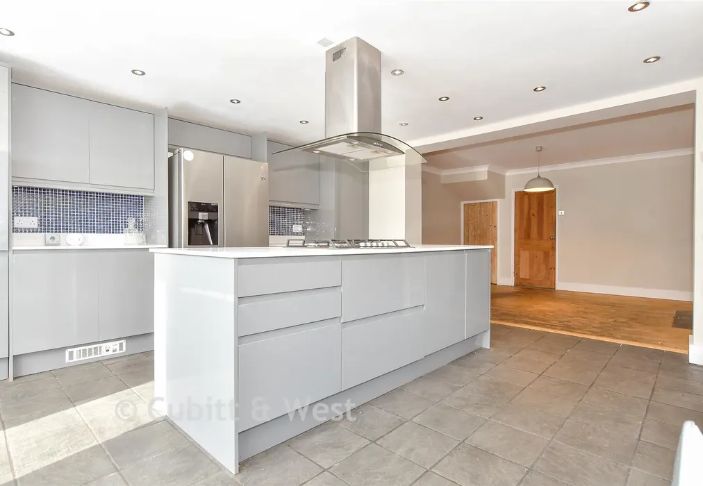 Kitchen - Ford Road, Arundel, West Sussex - Wards of Kent