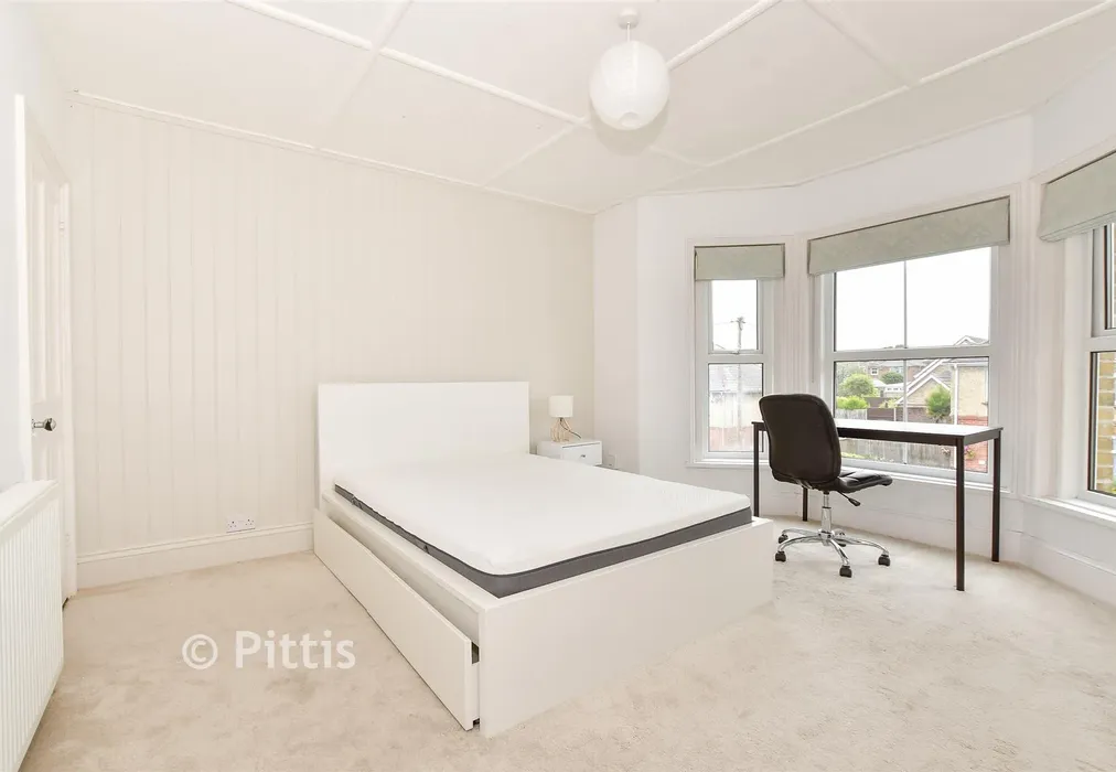 Bedroom 1 - Station Road, St Helens, Ryde, Isle of Wight - Wards of Kent
