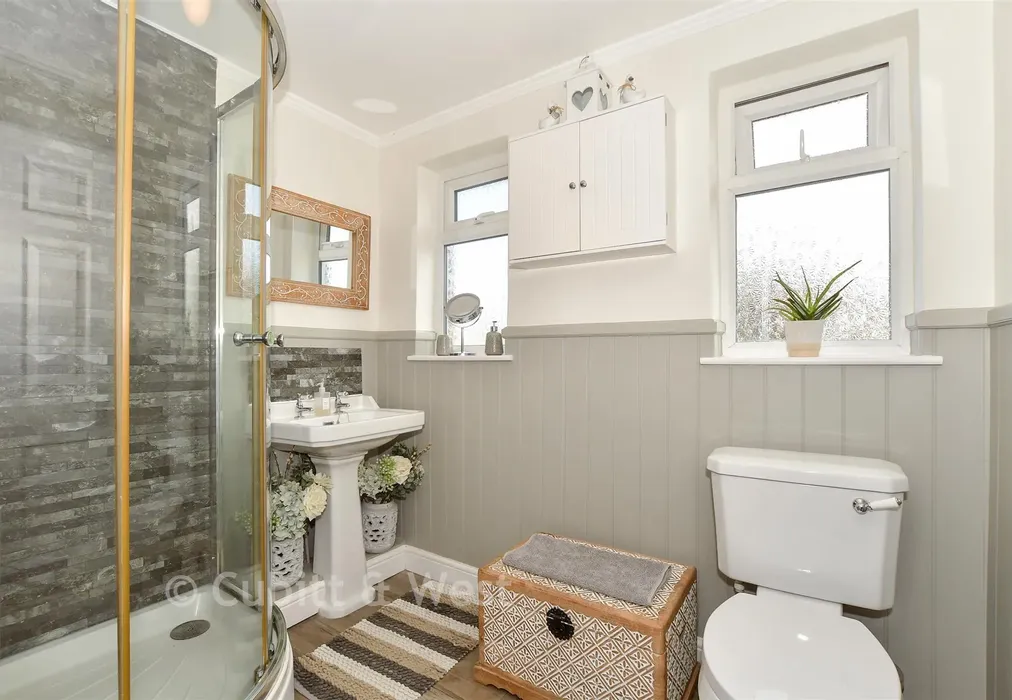 Shower Room - Meadow Way, Littlehampton, West Sussex - Wards of Kent