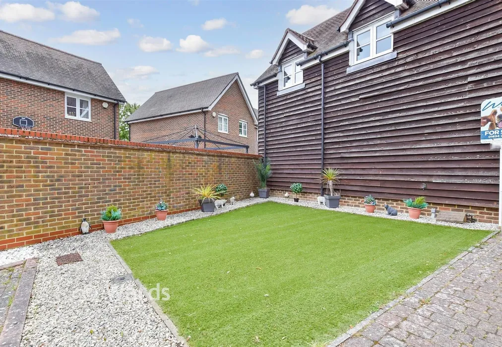 Garden - Hegarty Court, Snodland, Kent - Wards of Kent