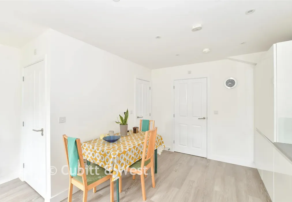 Kitchen/ Dining Room - Goldcrest Drive, Sayers Common, West Sussex - Wards of Kent