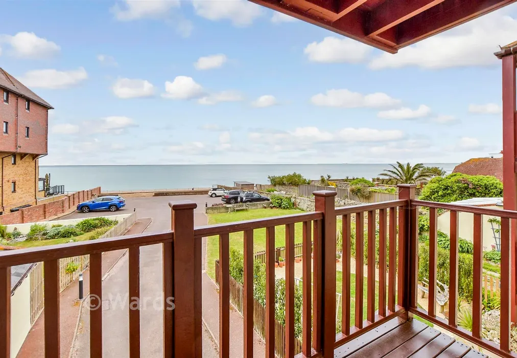 Balcony / Terrace - Castle Road, Sandgate, Folkestone, Kent - Wards of Kent