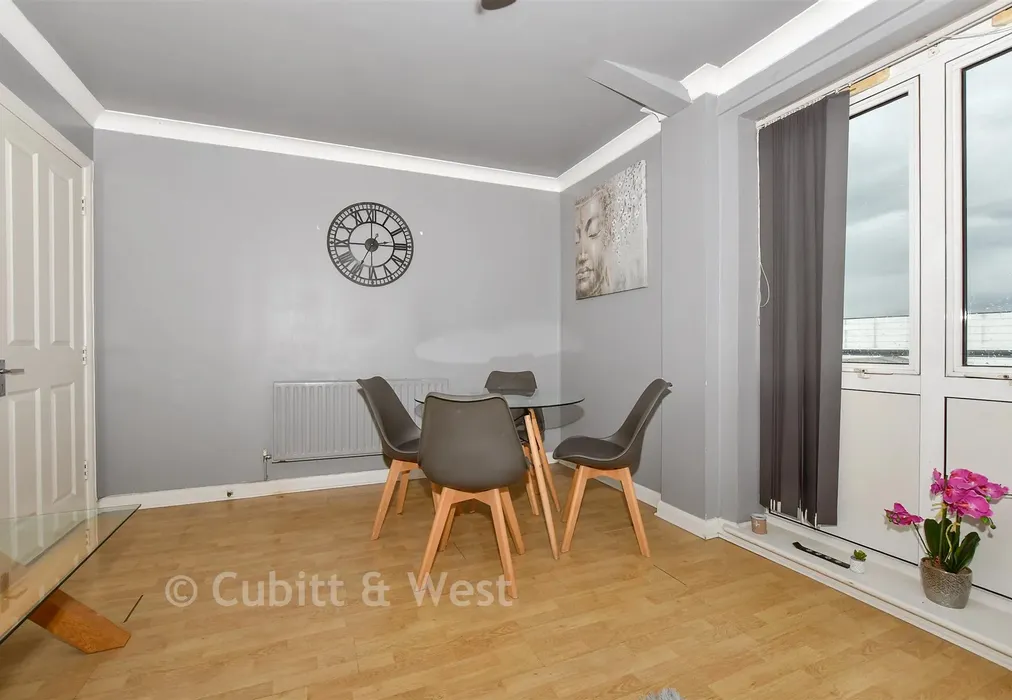 Lounge - Crown Road, Sutton, Surrey - Wards of Kent