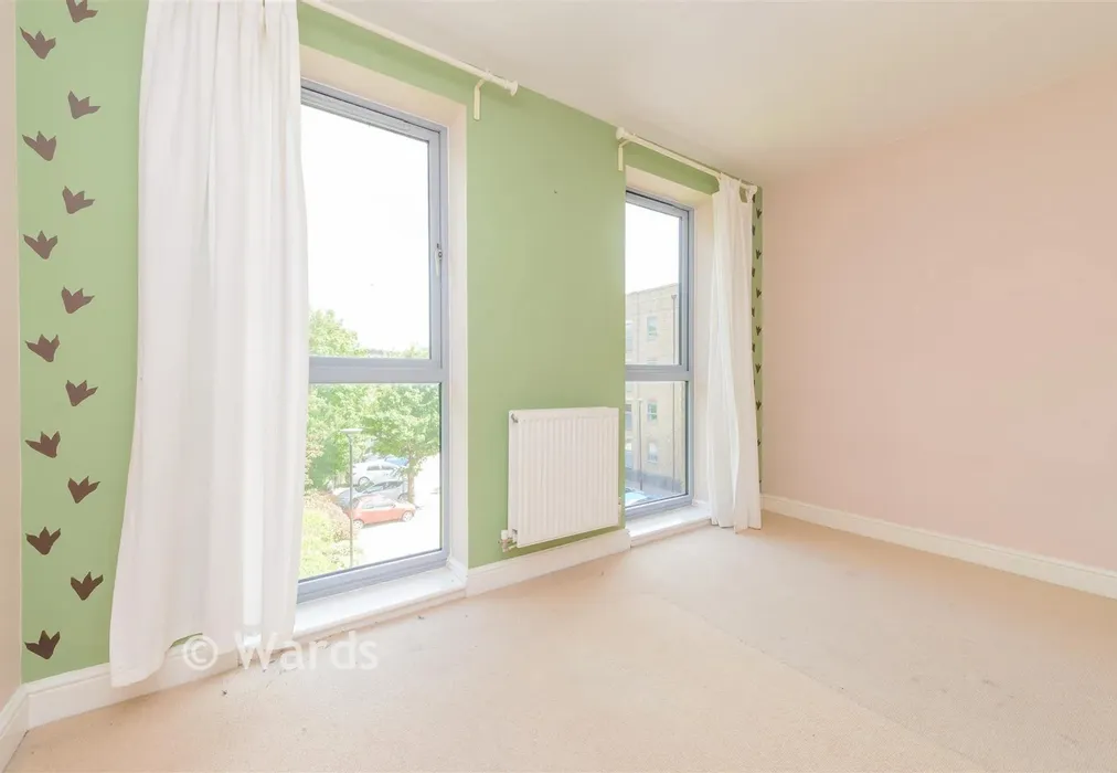 Bedroom 3 - Esparto Way, Dartford, Kent - Wards of Kent