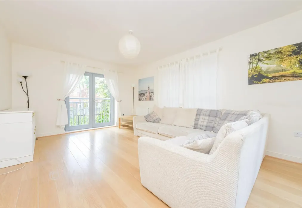 Lounge - Esparto Way, Dartford, Kent - Wards of Kent