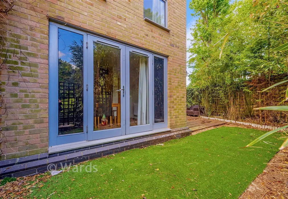 Rear Garden - Esparto Way, Dartford, Kent - Wards of Kent