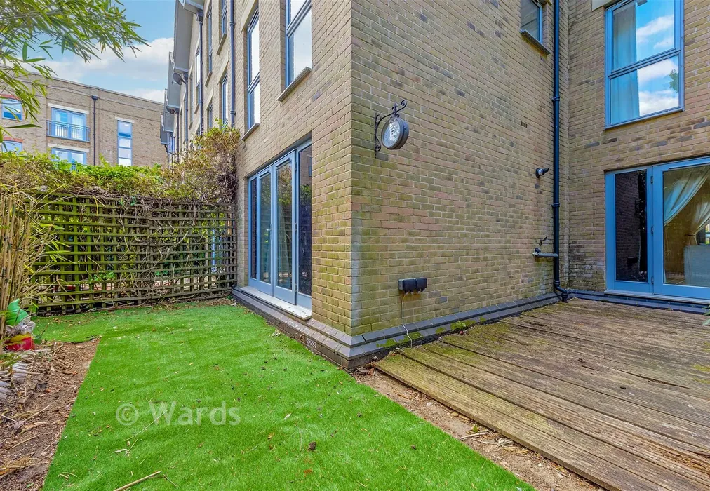Rear Garden - Esparto Way, Dartford, Kent - Wards of Kent