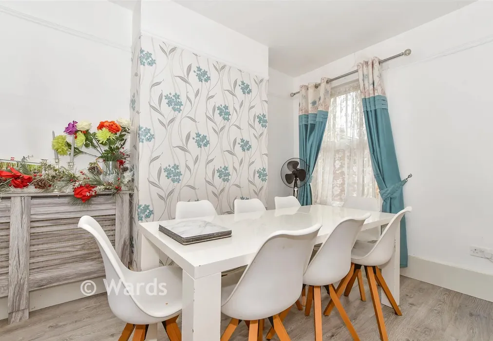 Dining Area - Alexandra Road, Sheerness, Kent - Wards of Kent