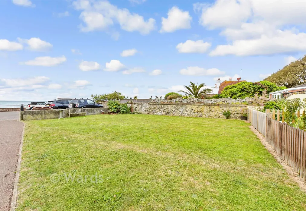 Communal Gardens - Castle Road, Sandgate, Folkestone, Kent - Wards of Kent