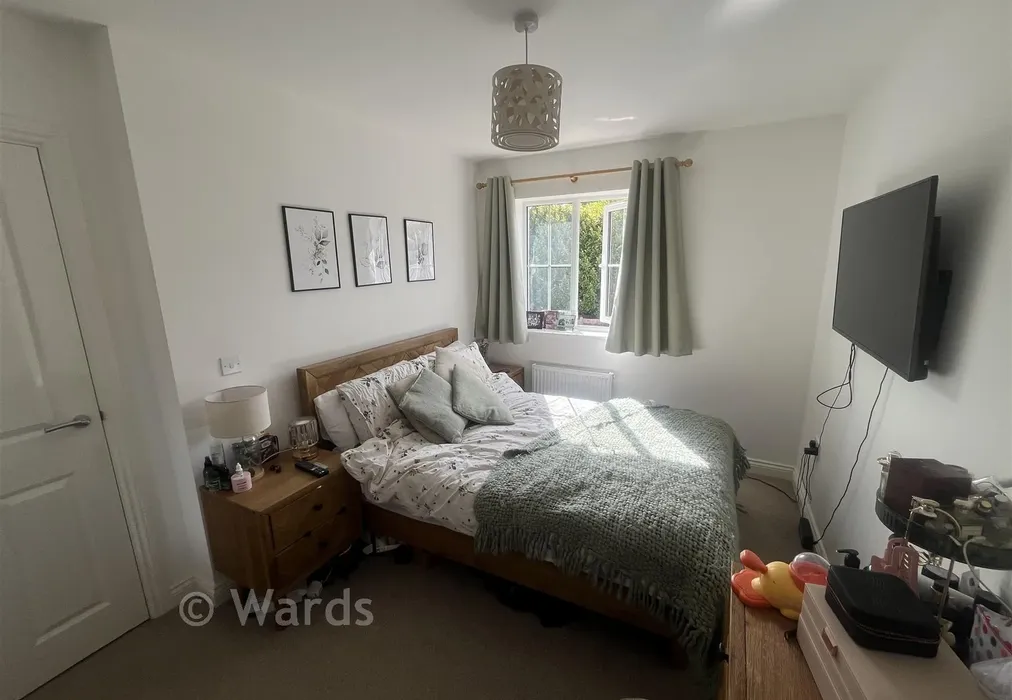 Bedroom 1 - Red Oak Drive, Bearsted, Kent - Wards of Kent