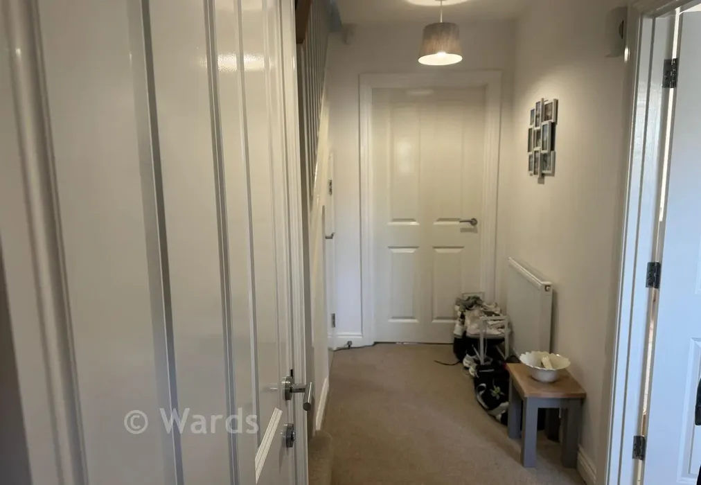 Entrance Hall - Red Oak Drive, Bearsted, Kent - Wards of Kent